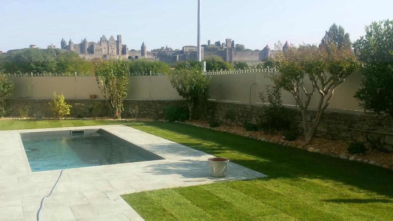 Sur Le Quai Bed and Breakfast Carcassonne Exteriör bild