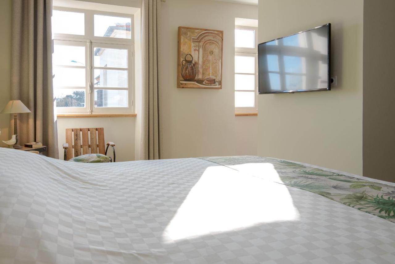 Sur Le Quai Bed and Breakfast Carcassonne Exteriör bild